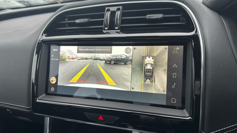 Jaguar XE 2.0 D200 R-Dynamic SE 4dr Auto Diesel Saloon